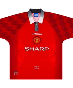 Alternative view of Manchester United 1996-98 Home (Youths XL) (Excellent)